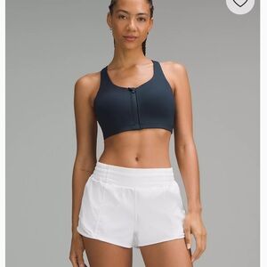 Lululemon: Energy Zip-Front Bra
High-Support In Lilac
